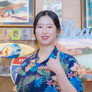 スタッフ（FUJIWARA）写真