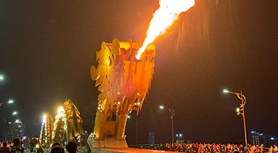 週末限定！ナイトダナン散策ツアー