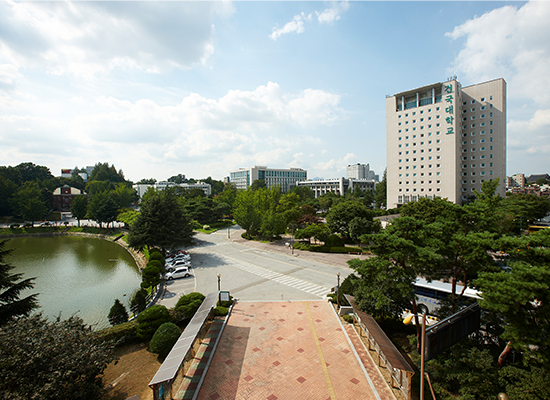 建国大学（学校説明）