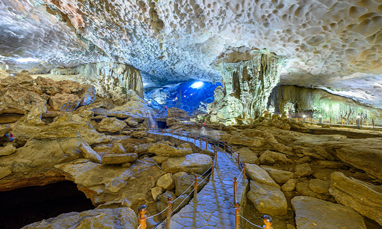 スンソット洞窟