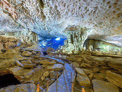 スンソット洞窟