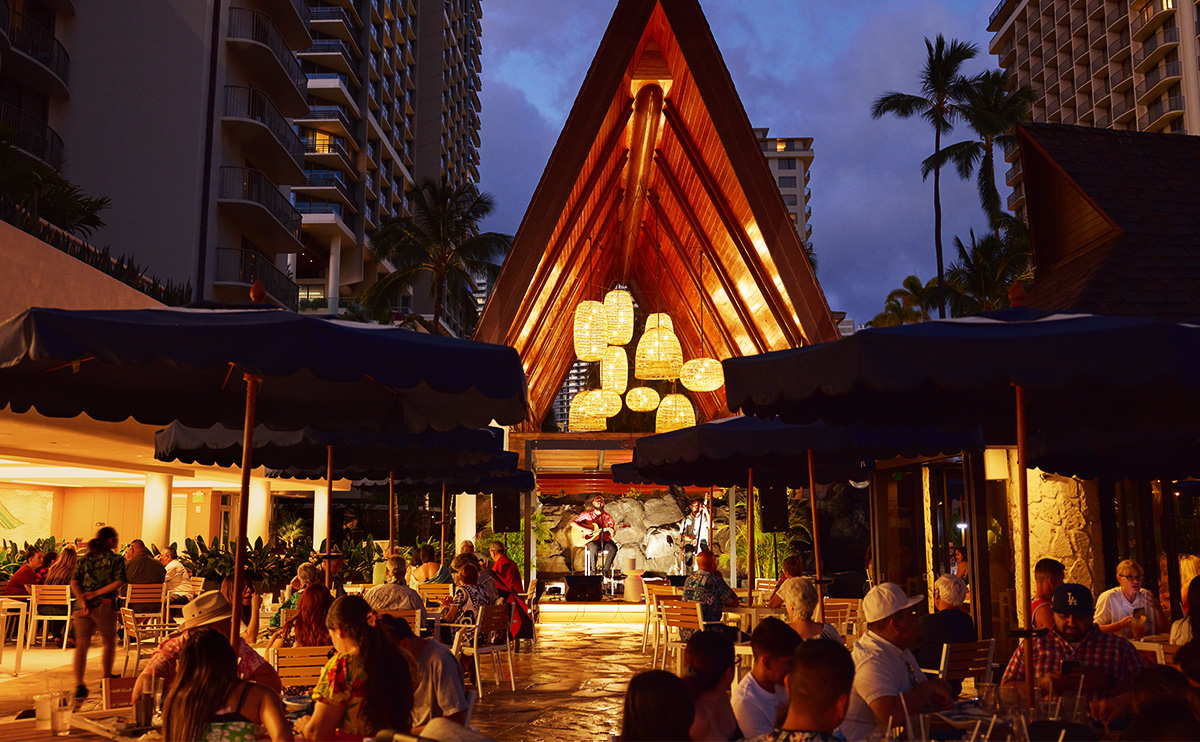 カニ・カ・ピラ・グリル&バー