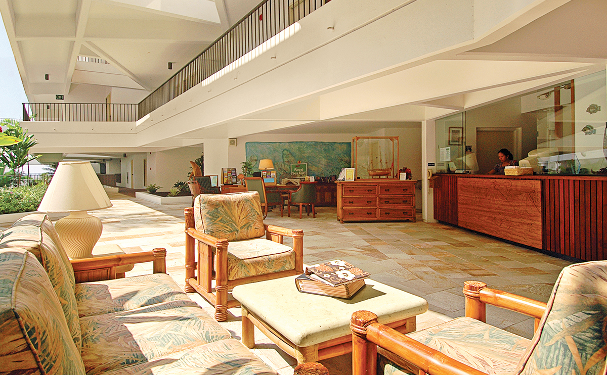 ロイヤル・シー・クリフ・コナ by アウトリガー