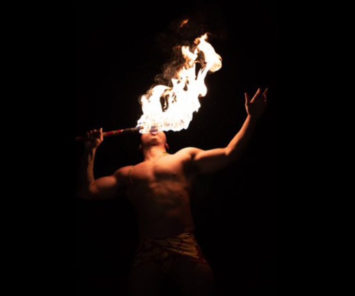 ファイアー ルアウショー