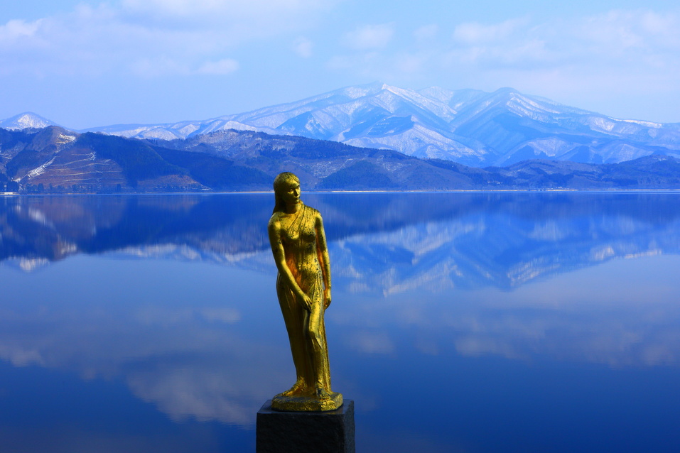 田沢湖（イメージ）