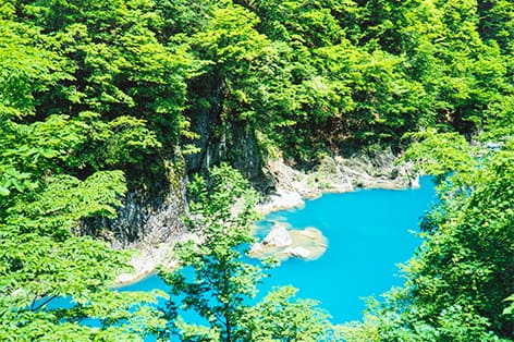 抱返り渓谷（仙北市）