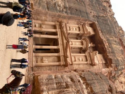 ウァレツタ内散策