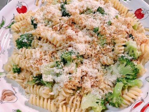 ブロッコリーとアンチョビの最高コンビ! ブロッコリーとアンチョビの最高コンビ!