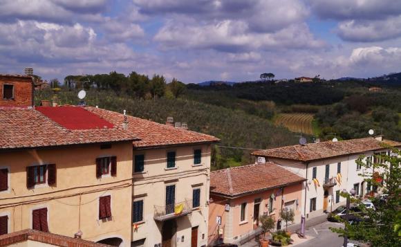 イタリアが生んだ天才「レオナルド・ダ・ヴィンチ」生誕の地『ヴィンチ村』ライブツアー