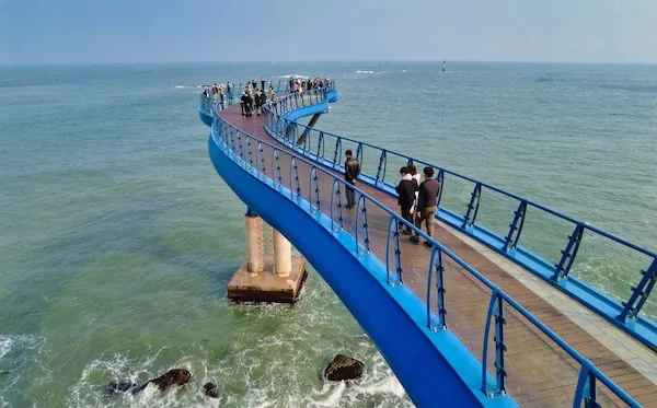 青沙浦タリットル展望台