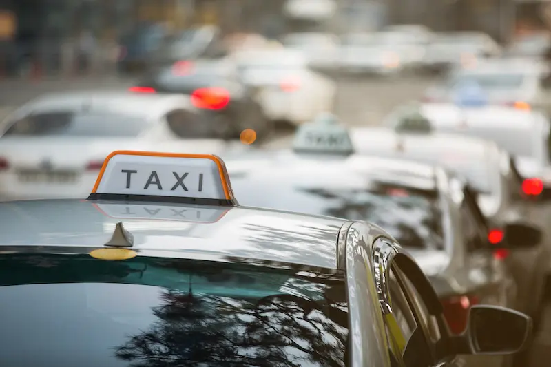 タクシー事情