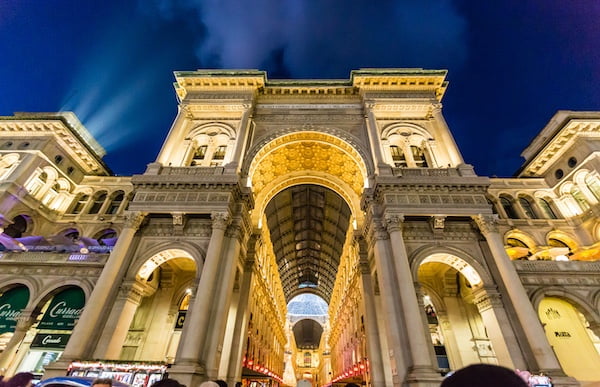 ヴィットリーオ エマヌエーレ2世のガッレリア