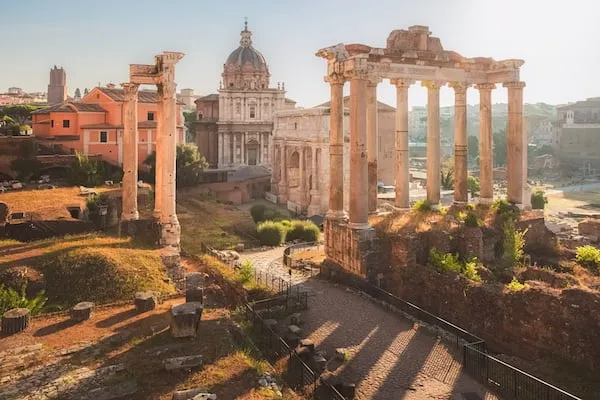 フォロ・ロマーノ