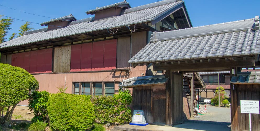 富岡製糸場と絹産業遺産群